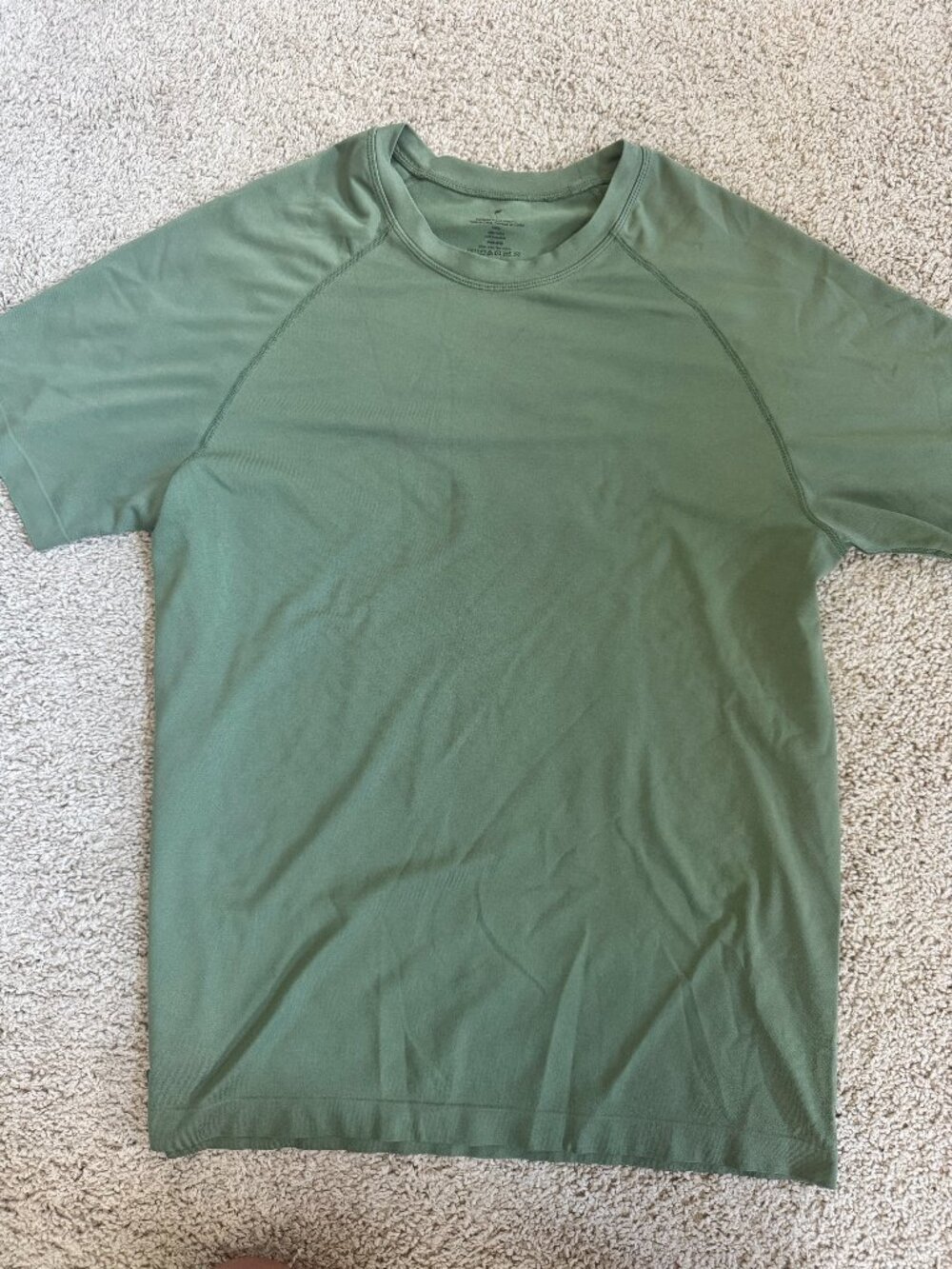 Fabletics Men's Olive Green Performance Athletic T-Shirt | Moisture-Wicking